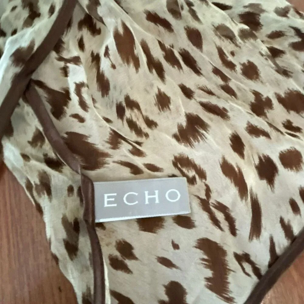 Echo scarfs inc animal print leopard Bloomingdale's 100% silk scarf
